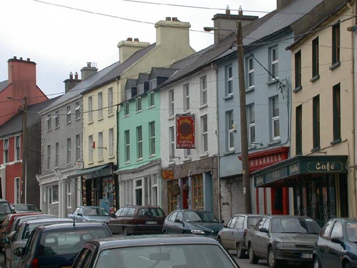 Main Street Ballydehob.jpg 71.0K